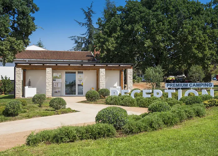 Hotel Park Umag Karigador