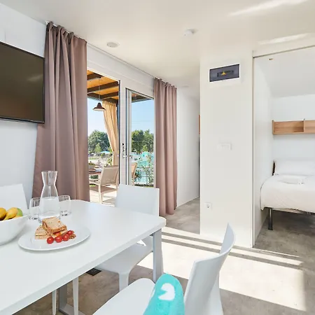 Park Umag מלון 4*